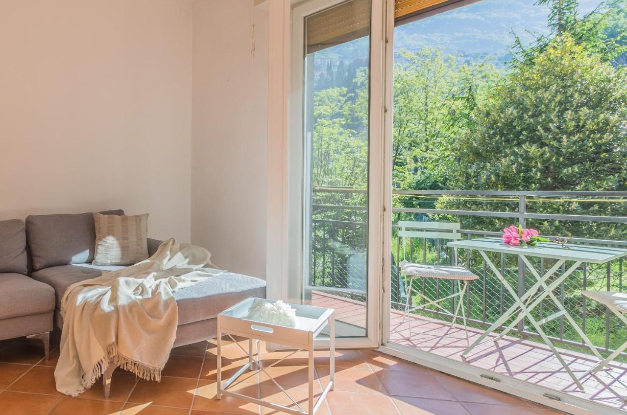 Casa Bobbie Apartment Варена Екстериор снимка